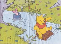 Winnie the Pooh servet 008 op ton in water - Klik op de afbeelding om het venster te sluiten